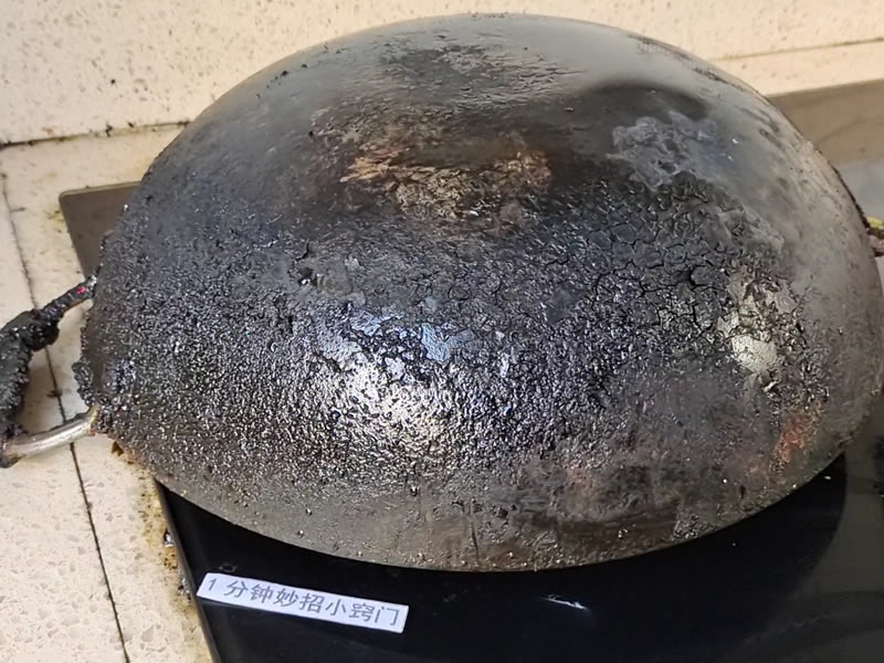 去除鍋底黑垢的幾種有效方法