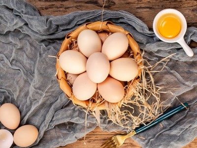 醋煮雞蛋治療嗓子喑啞